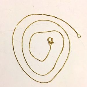 14k gold necklace. Box style